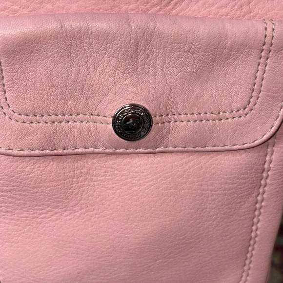 Coach   Crossbody bag  concealed carry  leather pink/white trim  cream color str - Picture 4 of 13